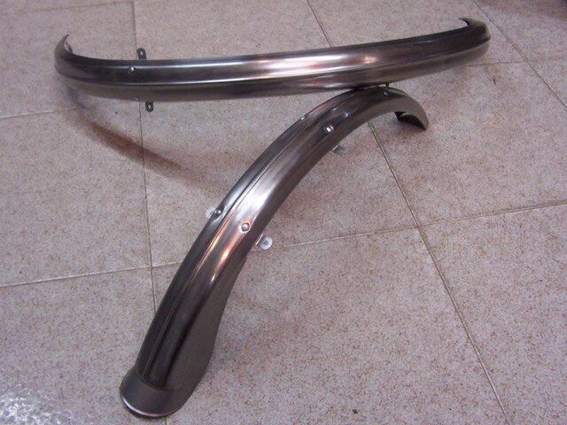 Set parafanghi 28 acciaio per bici ibride, nero